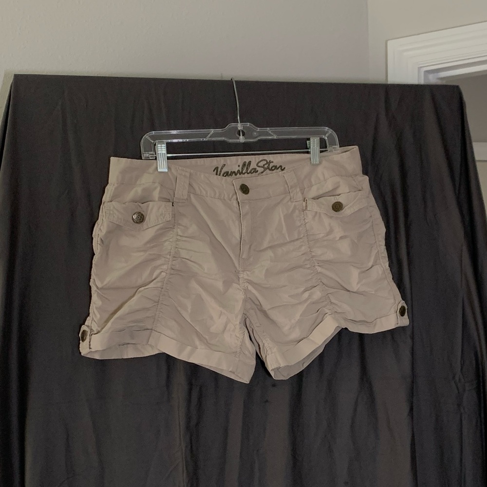 beige ruched cargo shorts